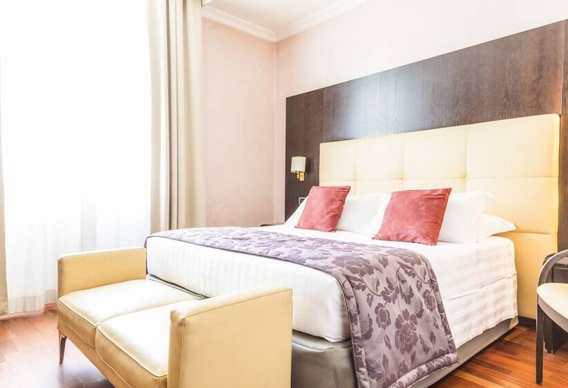 اتاق استاندارد چهار تخته, Giolli Nazionale