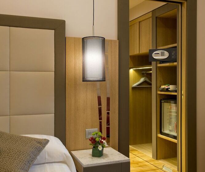 اتاق اجرایی, Giolli Nazionale