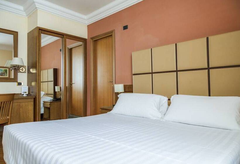 اتاق استاندارد, Giolli Nazionale