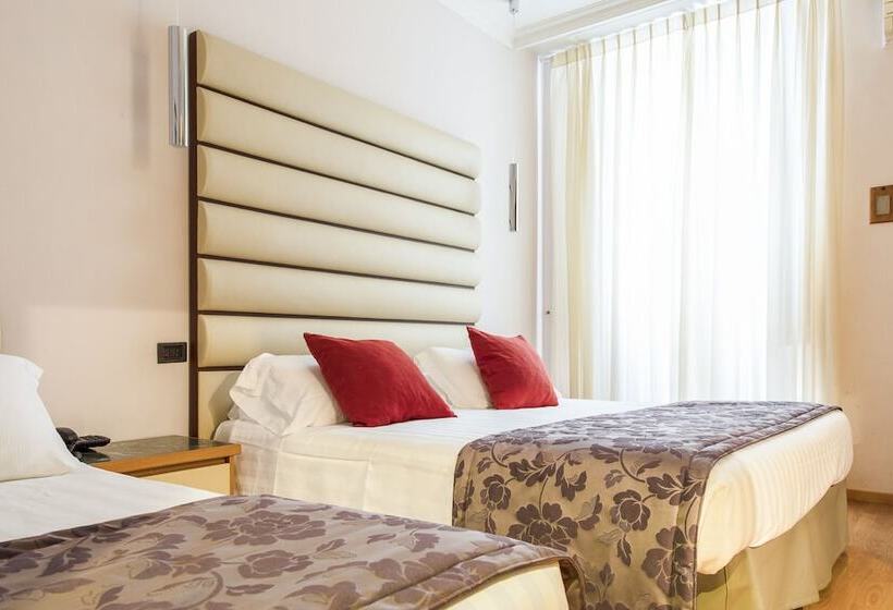 اتاق استاندارد سه نفره, Giolli Nazionale