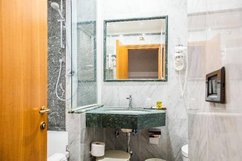 اتاق استاندارد, Giolli Nazionale