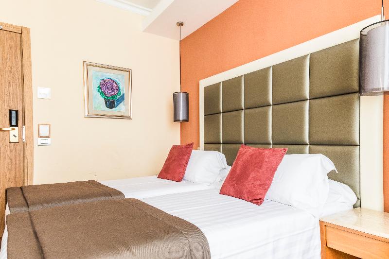 اتاق استاندارد, Giolli Nazionale