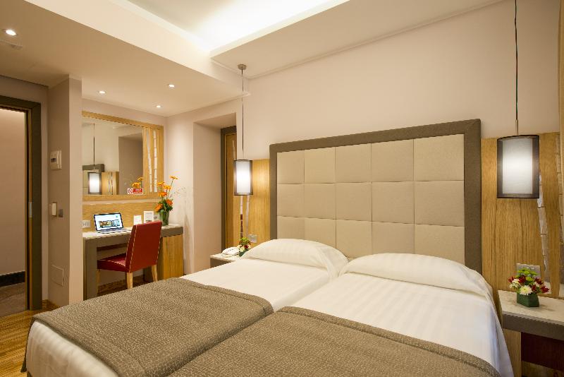 اتاق لوکس, Giolli Nazionale