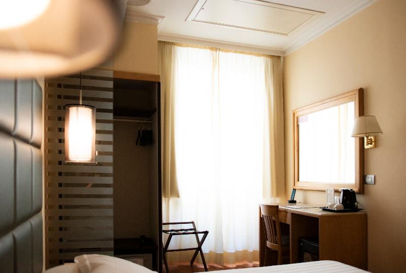 اتاق استاندارد, Giolli Nazionale