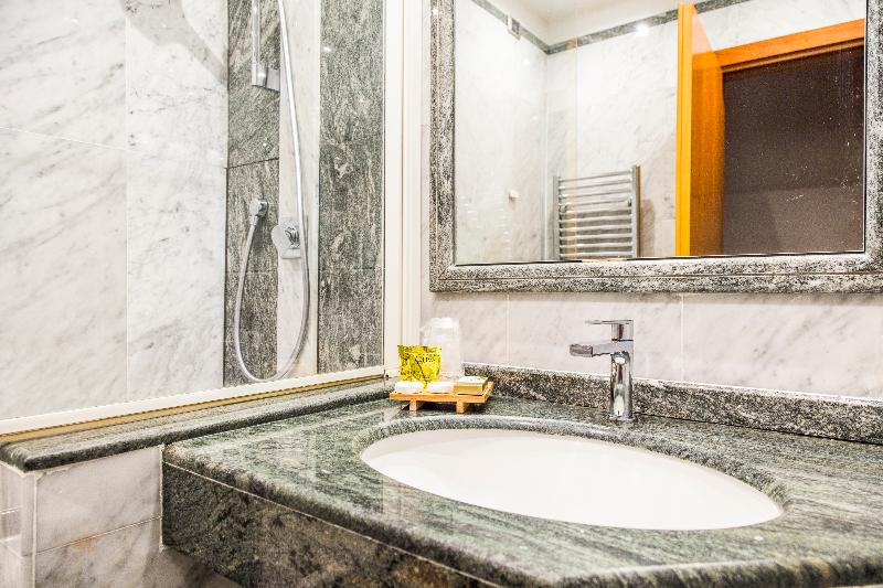 اتاق عادی, Giolli Nazionale