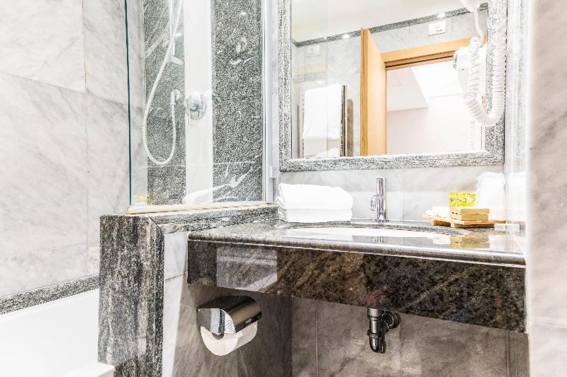 اتاق عادی, Giolli Nazionale