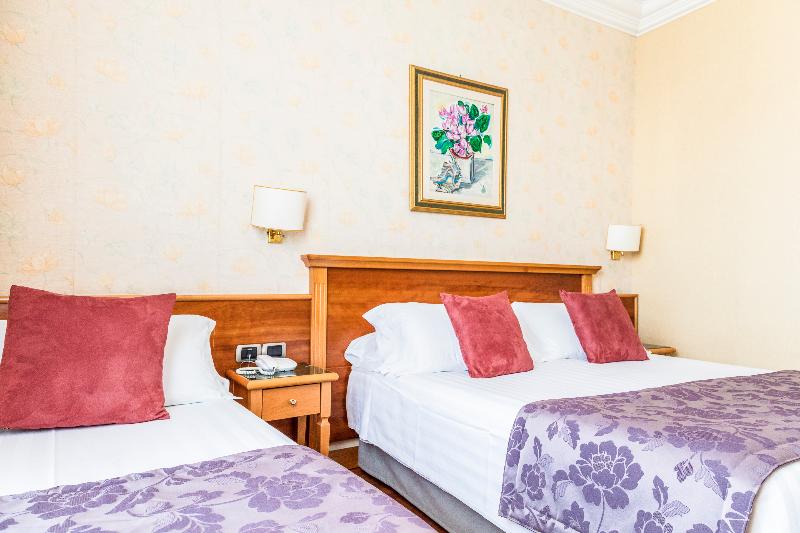 اتاق استاندارد سه نفره, Giolli Nazionale