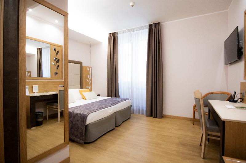 اتاق لوکس, Giolli Nazionale