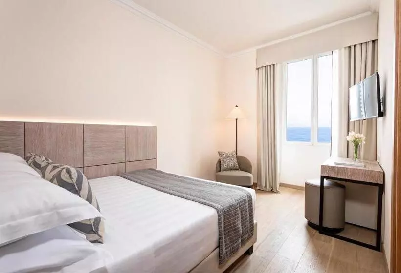 اتاق استاندارد یک نفره, Grand Hotel Arenzano