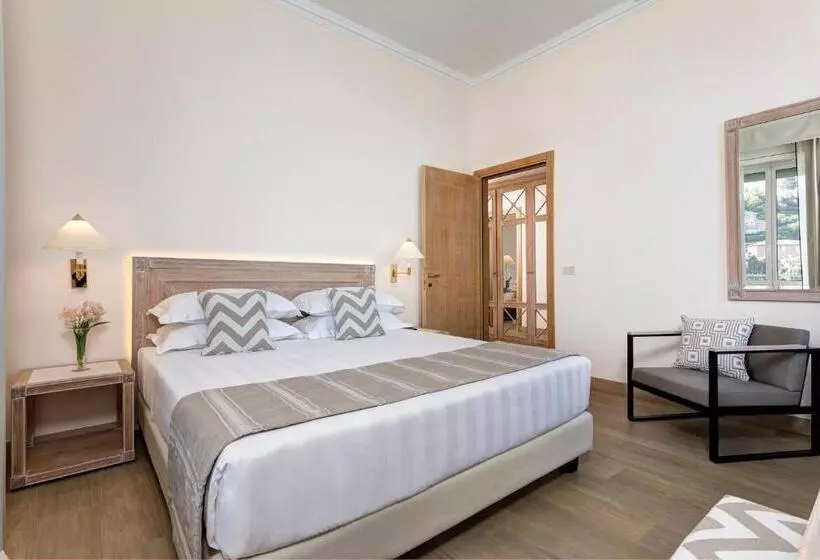 سوییت, Grand Hotel Arenzano