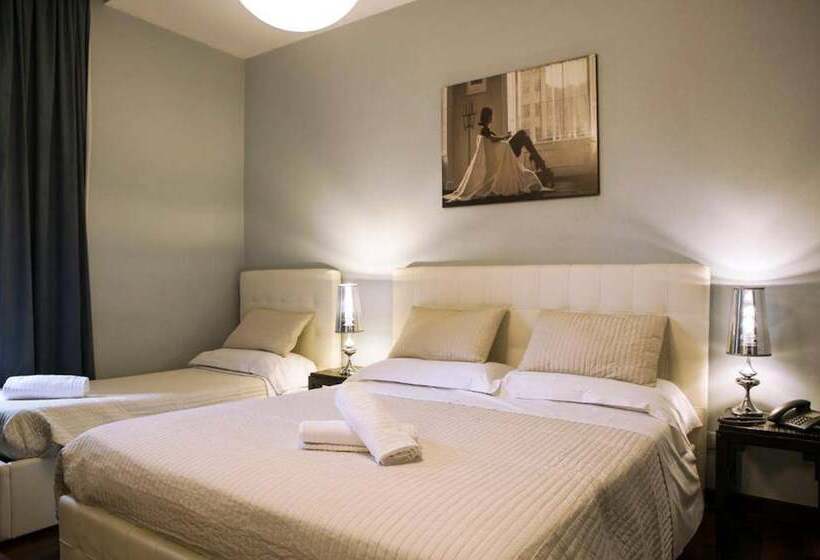 חדר סטנדרט לשלושה, Terminal