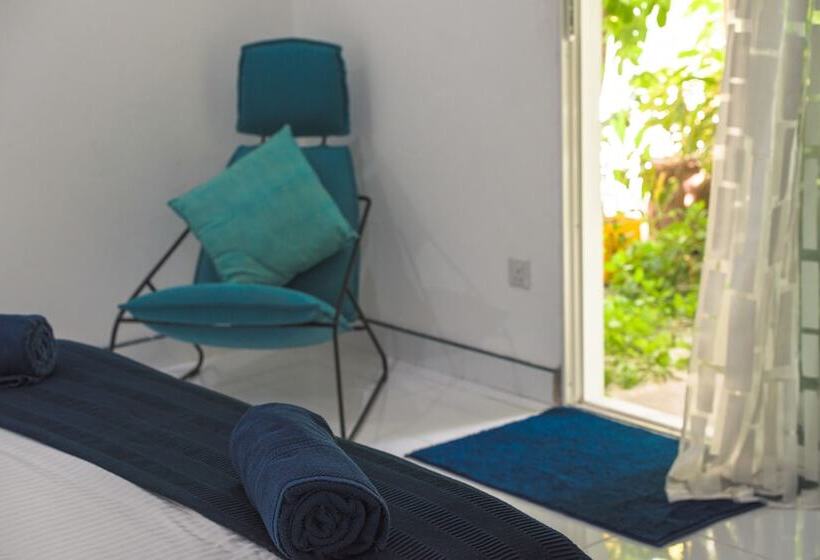 اتاق استاندارد, Bb Island House Dhigurah