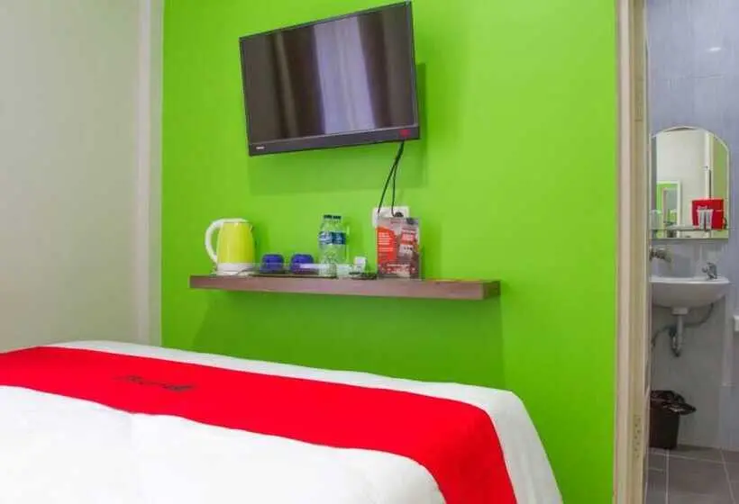 スタンダードルーム, Reddoorz Near Pasar Baru Bandung