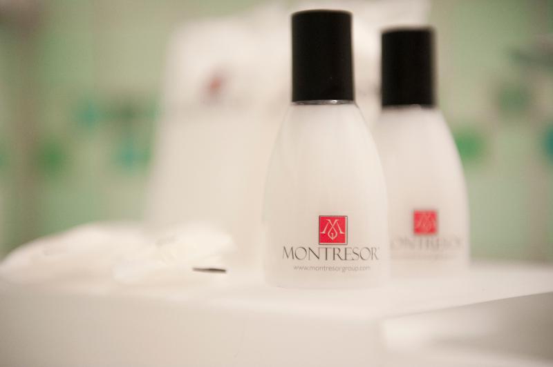 Номер Стандарт Трехместный, Montresor Hotel Tower