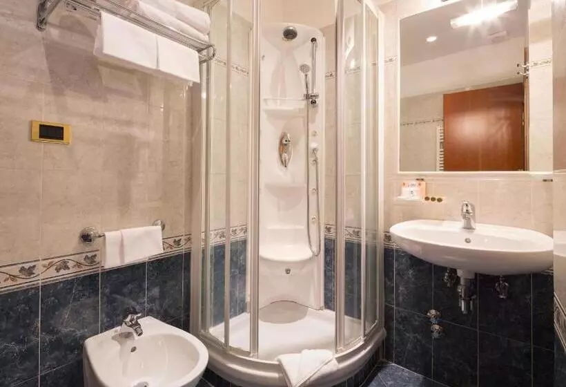 コンフォートルーム, Raffaello   Sure Hotel Collection By Best Western