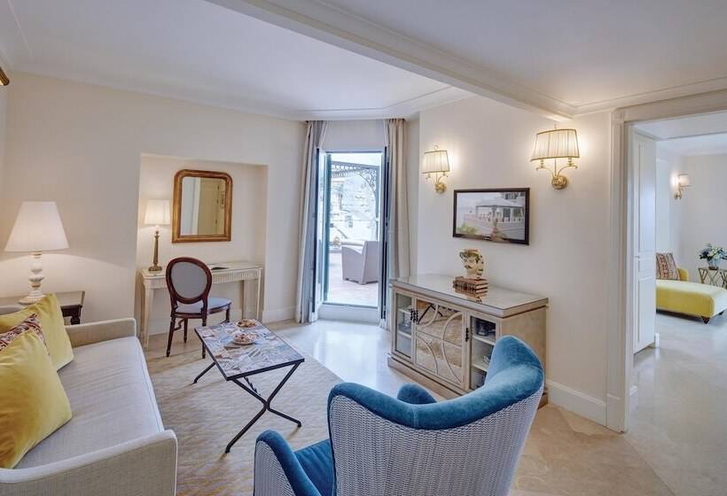 Люкс Премиум Вид на Море, Villa Sant Andrea, A Belmond Hotel, Taormina Mare