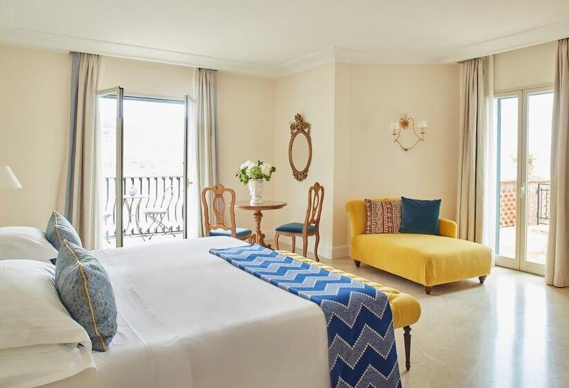 Люкс Премиум Вид на Море, Villa Sant Andrea, A Belmond Hotel, Taormina Mare