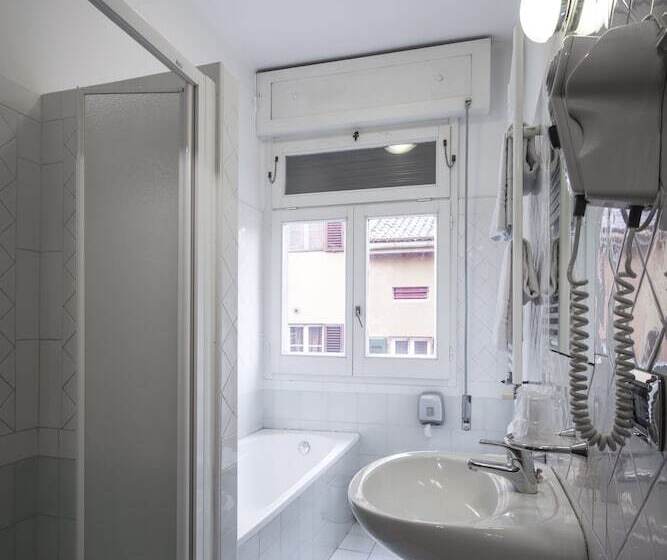 اتاق سوپریور, Nuovo Hotel Del Porto