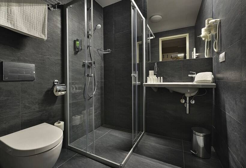 Cameră Standard Single cu Balcon, Ea Hotel New Town