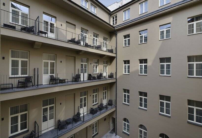 Cameră Standard cu Balcon, Ea Hotel New Town