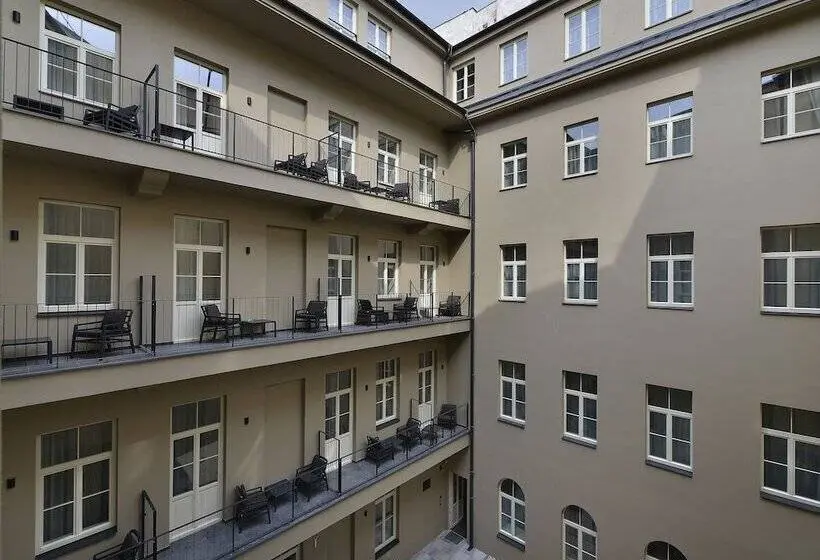 Standard-huone Parveke, Ea Hotel New Town
