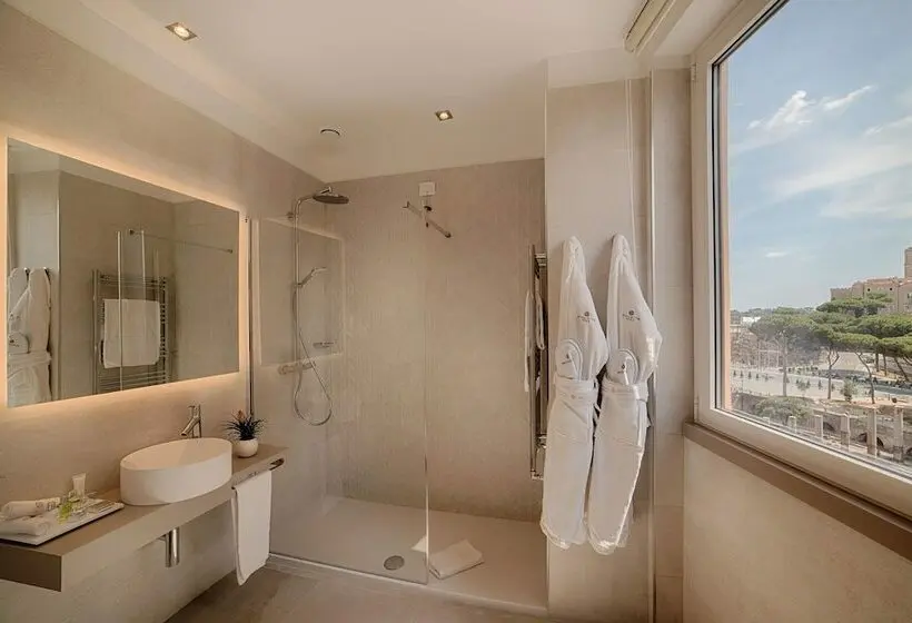 Suite Junior, NH Collection Roma Fori Imperiali