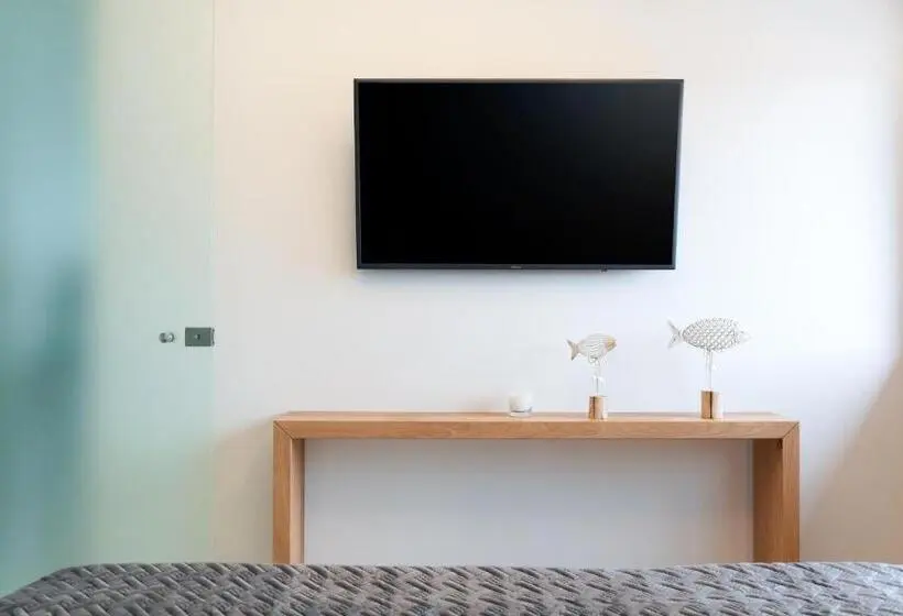 スイート(家族用), Sea Level Hotel Adults Only 16 Plus