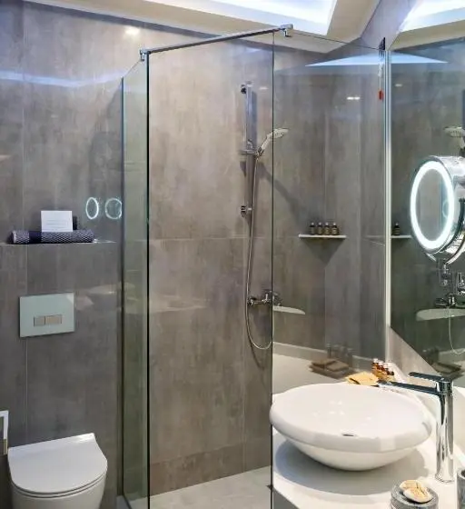 スイート(家族用), Sea Level Hotel Adults Only 16 Plus