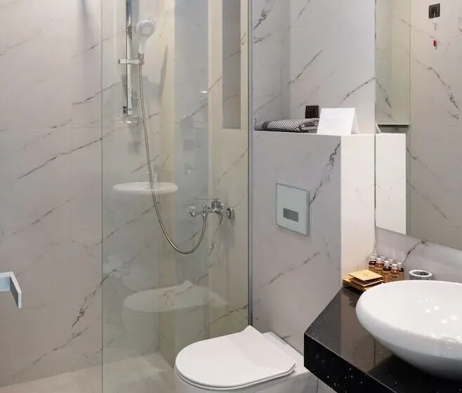 サイドシービュースーペリアールーム, Sea Level Hotel Adults Only 16 Plus