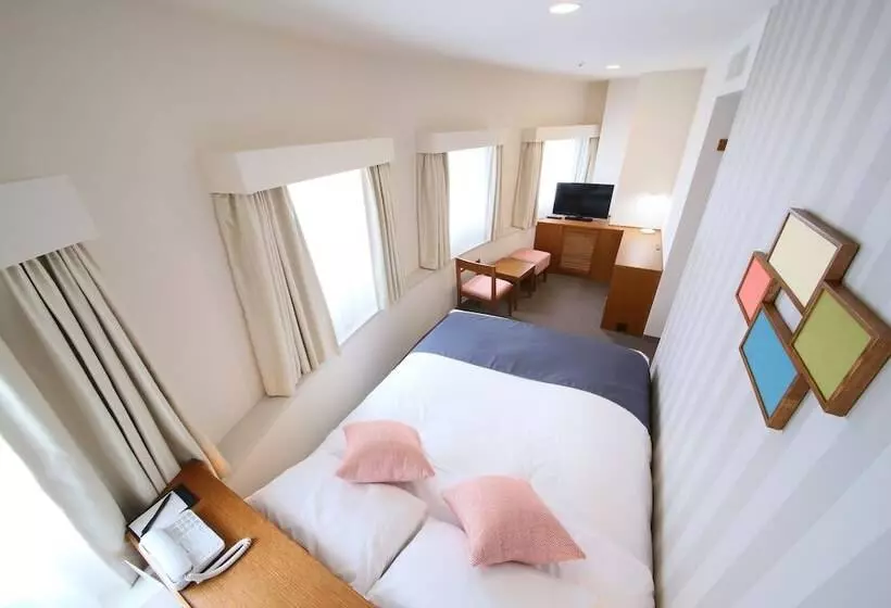 اتاق استاندارد, Shinjuku Washington