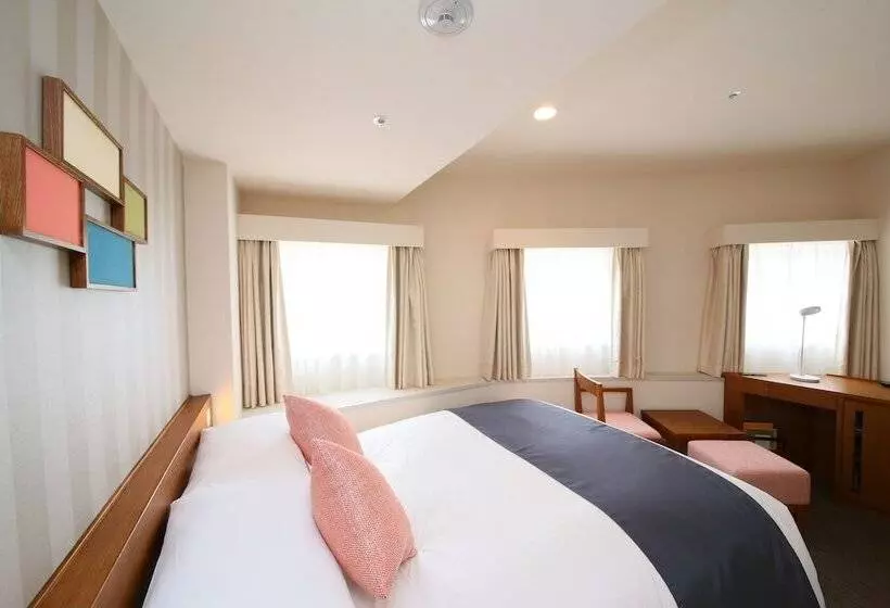اتاق استاندارد, Shinjuku Washington