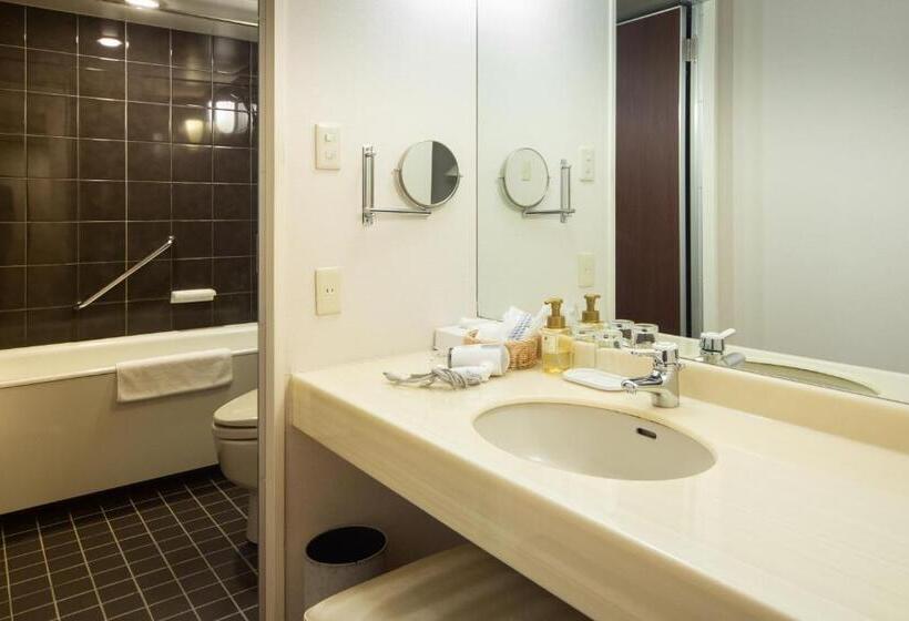 Номер Deluxe, The Cypress Mercure Hotel Nagoya