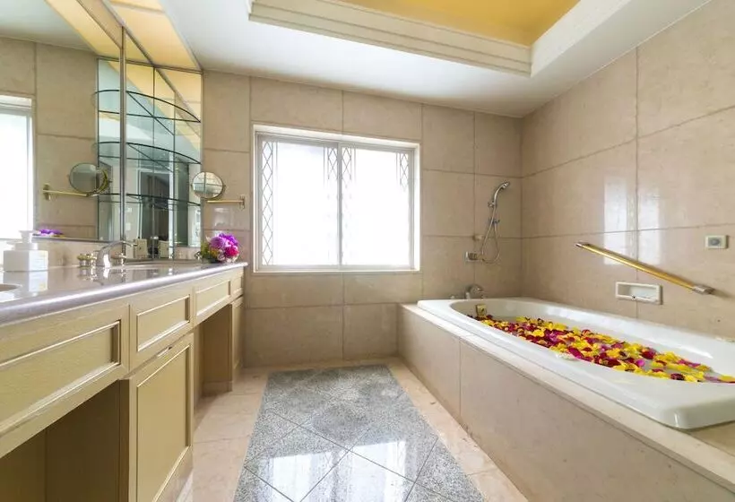 Sviitti, One Station Hotel Kumamoto  Dlight Life & Hotels