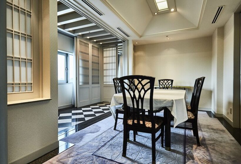 سوییت, One Station Hotel Kumamoto  Dlight Life & Hotels