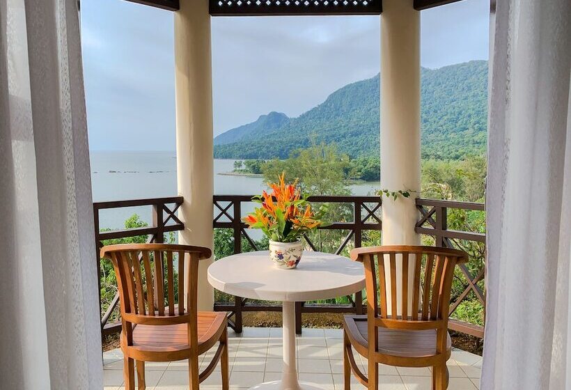 디럭스 룸 바다 전망, Damai Beach Resort