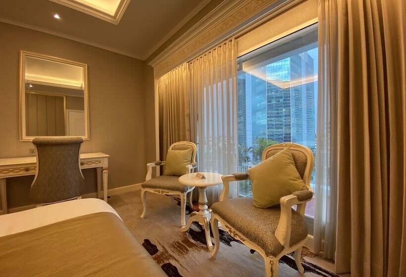 Номер Deluxe, Puteri Wing  Riverside Majestic
