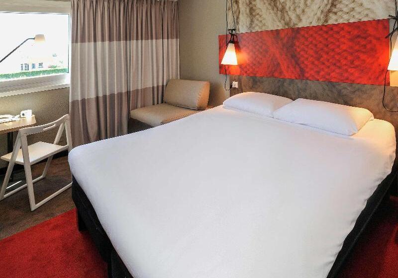 Люкс, Puteri Wing  Riverside Majestic