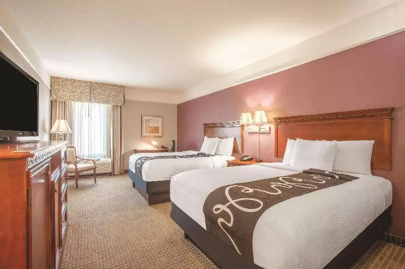 キングサイズベッドのスーペリアルーム, Fiesta Inn Leon