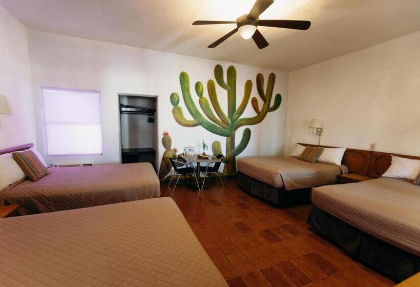 غرفة قياسية رباعية, Las Palmas