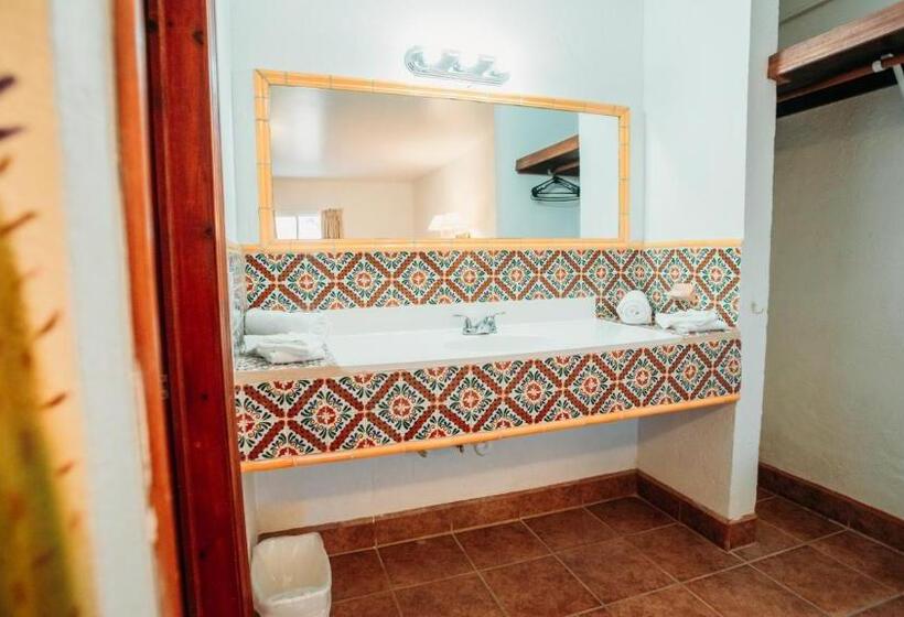 غرفة قياسية ثلاثية, Las Palmas