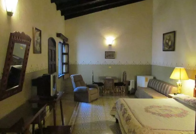 ジュニアスイート, Posada Coatepec