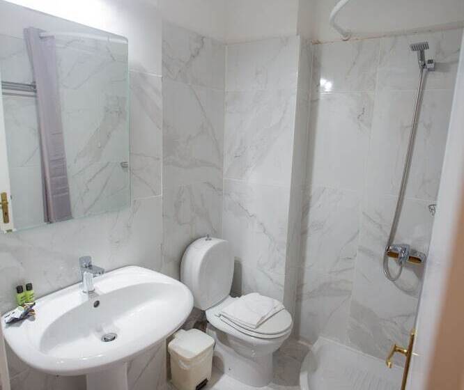Четырехместный Номер Стандарт, Cavallari Palace Hotel Suites