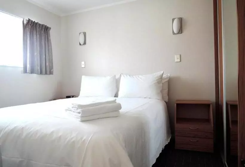 Huoneisto 2 Makuuhuonetta, Anzac Court Motel