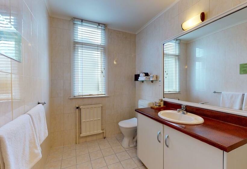 Люкс, Prince S Gate