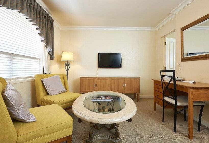 Люкс, Prince S Gate