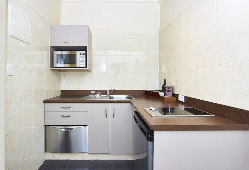 Люкс, Prince S Gate