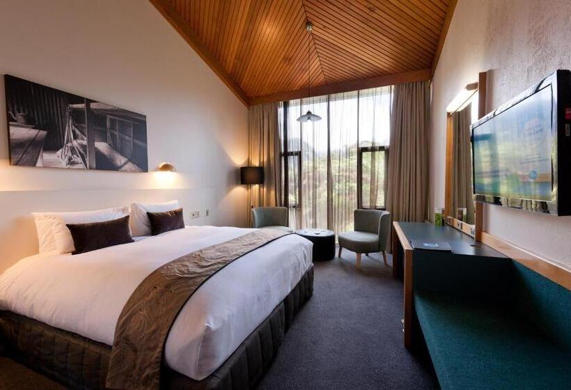 디럭스 룸 킹사이즈 침대, Scenic Hotel Franz Josef Glacier