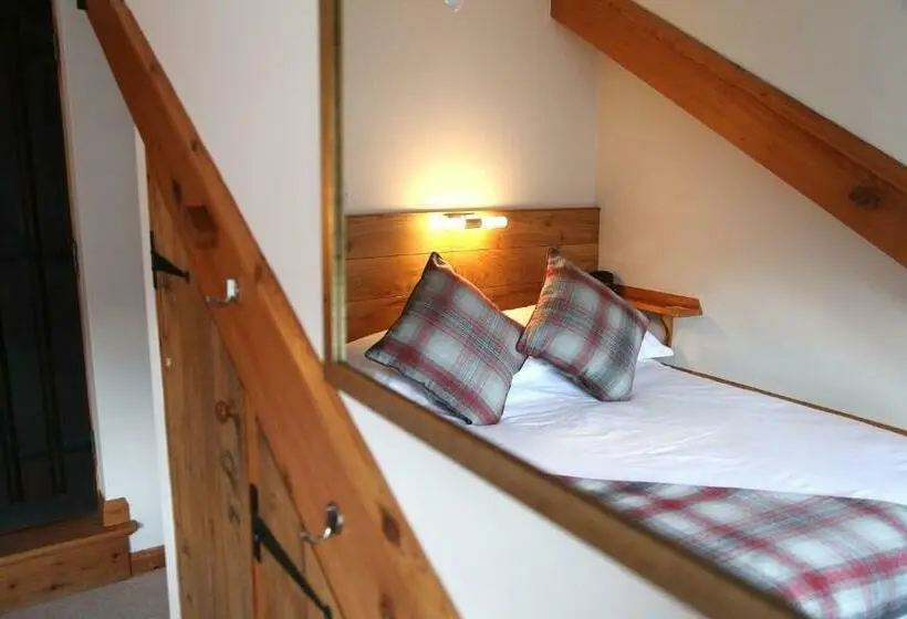 Standard Single Room, Greenbanks Hotel Norfolk