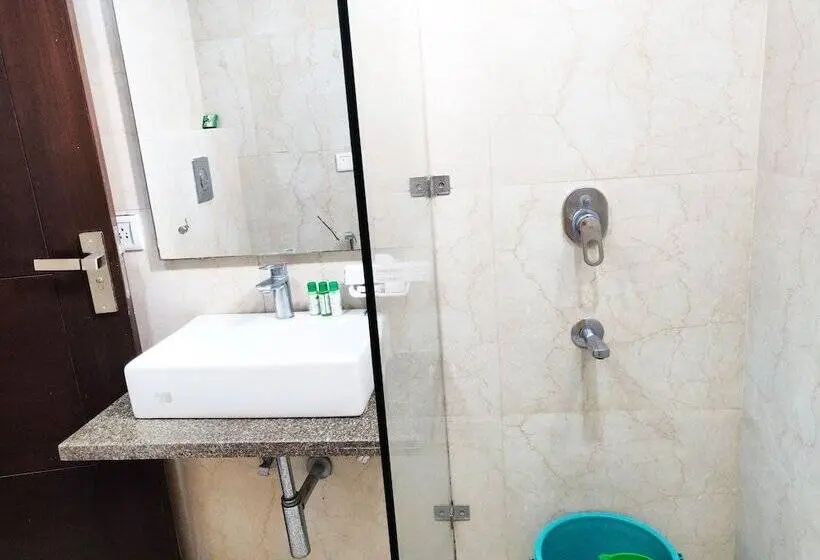 اتاق لوکس, Bodhgaya Seven Inn Hotel N Restaurant