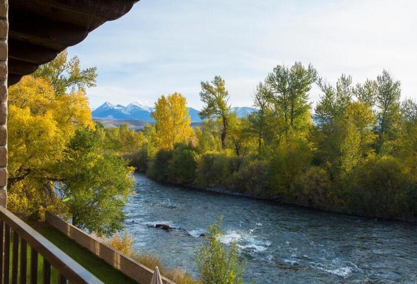 带大床的行政房间, The Stagecoach Inn